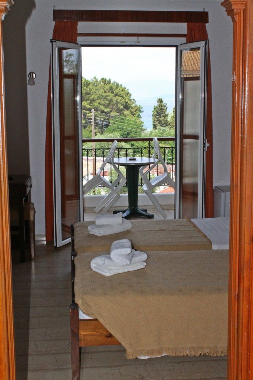 Hotel Tina Limni  Habitación foto